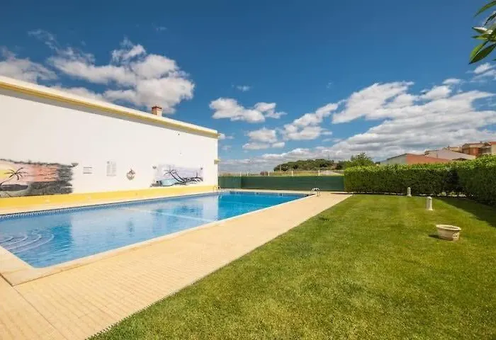 Apartment Alfarmar - Pool, Beach Only A Few Minutes Away